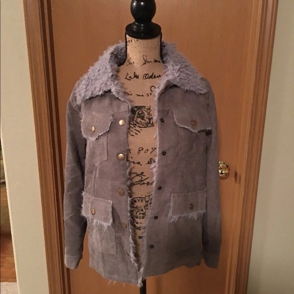 Corduroy jacket with faux fur lining - Picture 3 of 4